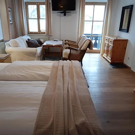 Pensionat Gaestehaus Nicole 3*