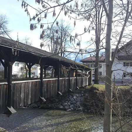 Gaestehaus Nicole ゲストハウス