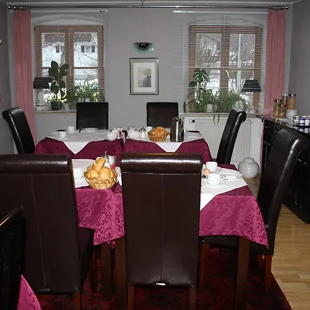 Gaestehaus Nicole 3* ガルミッシュ・パルテンキルヒェン