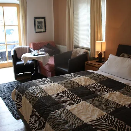 ゲストハウス Gaestehaus Nicole